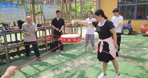 《红星闪闪，快乐盛夏》团建活动